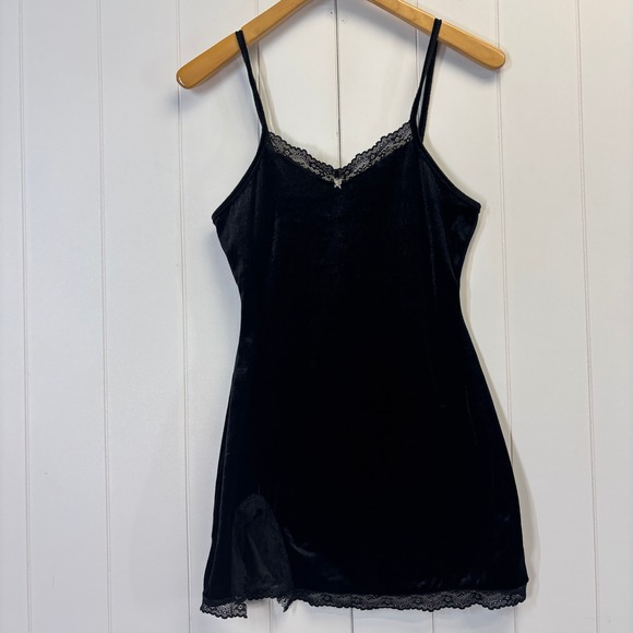 The Unbranded Brand Dresses & Skirts - Women Y2K Festival Fairy Grunge Velvet Lace Slip Dress Size S Indie Butterfly